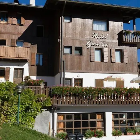 Hotell Giardino 3*