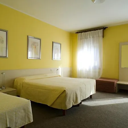 Hotell Giardino 3*