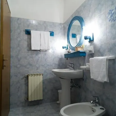 Hotell Giardino 3*